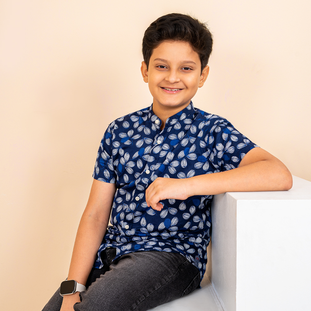 iNFINITY Boys Blue Color Printed Shirt